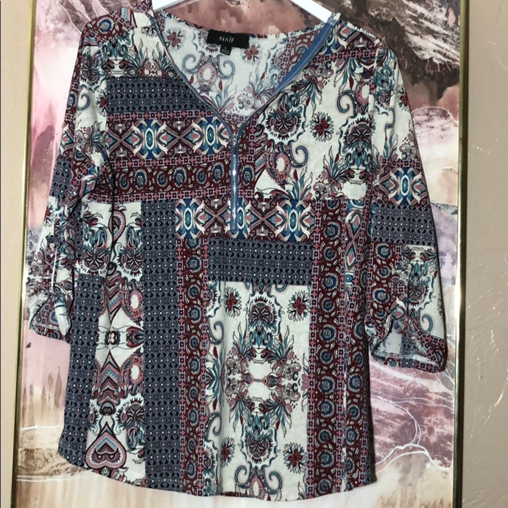 PATTERNED BLOUSE W ADJUSTABLE ZIPPER